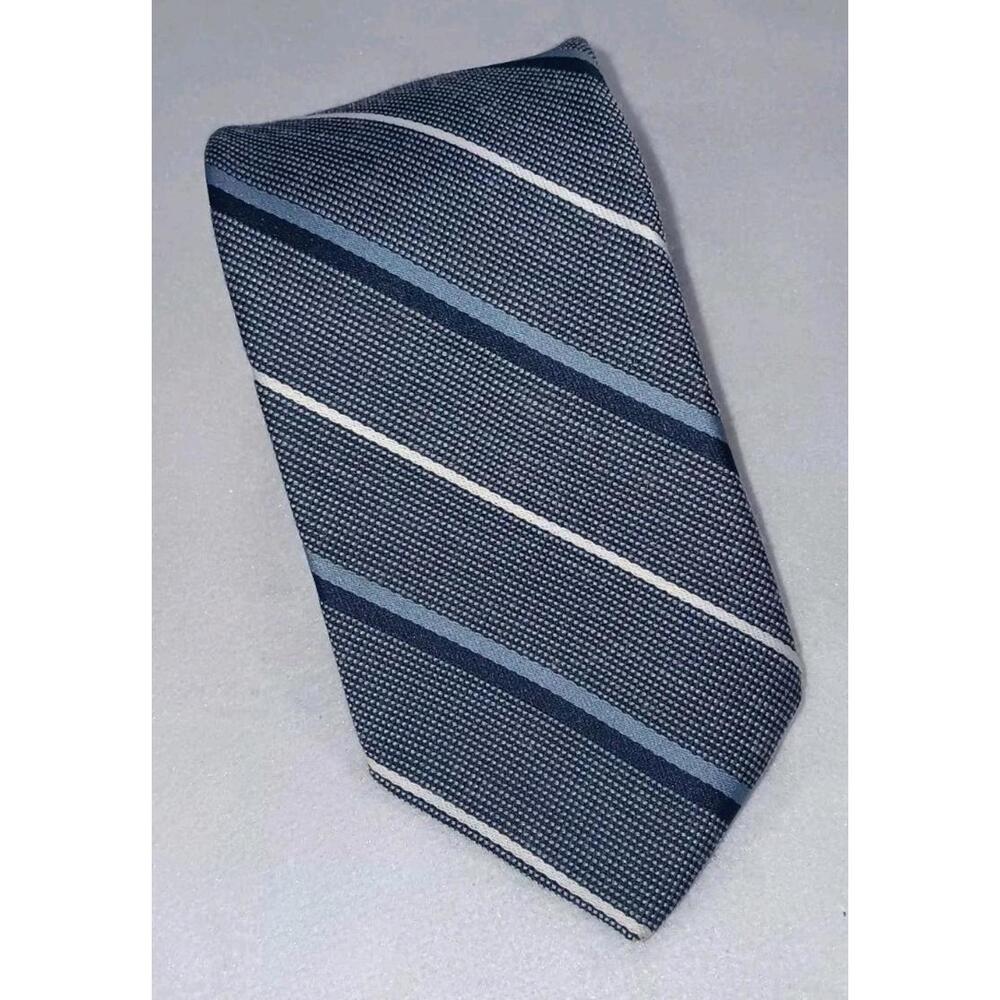 Vintage Prince Consort Golden Clasp Mens Tie Necktieck Blue Stripes